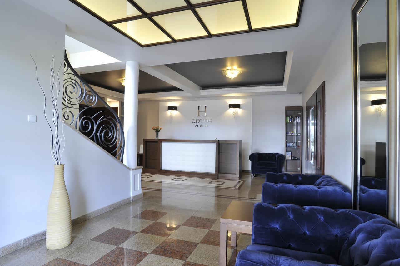 Hotel Lotos Woskrzenice Duze Luaran gambar