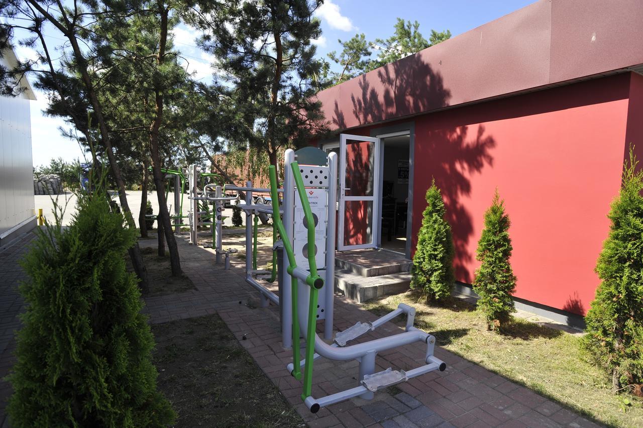 Hotel Lotos Woskrzenice Duze Luaran gambar